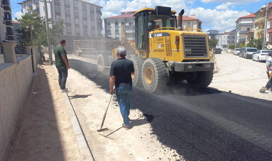 Kelkit Belediyesi Fen İşleri Müdürlüğü ekipleri, ilçe genelinde başlattığı yol
