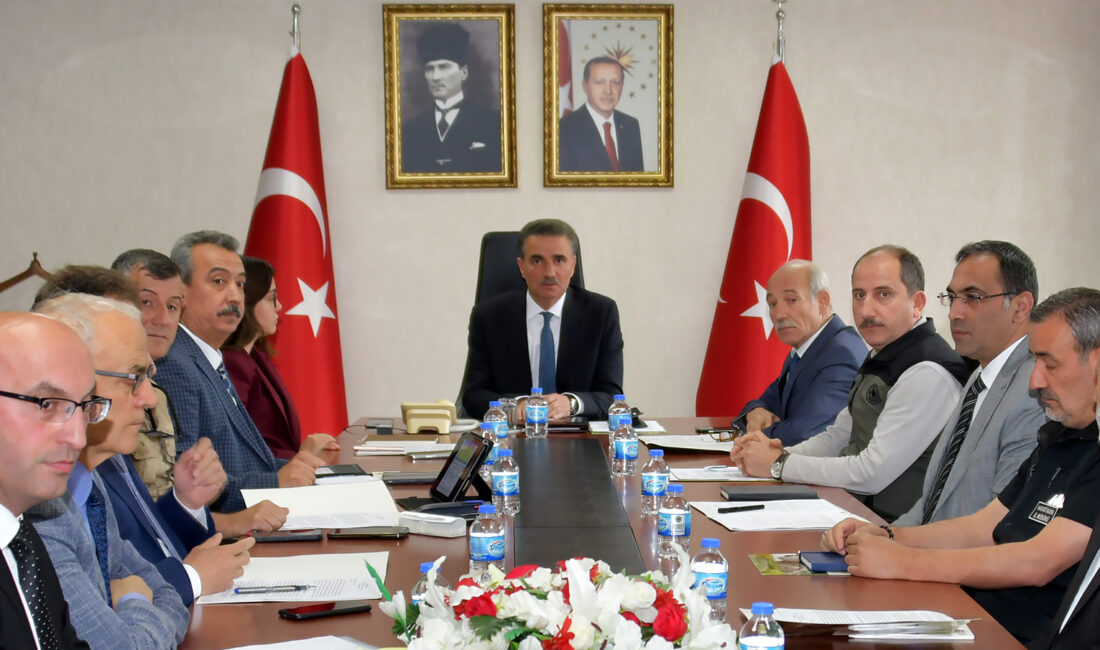 Gümüşhane Valisi Sayın Aydın Baruş başkanlığında, Orman Yangınlarıyla Mücadele Komisyonu