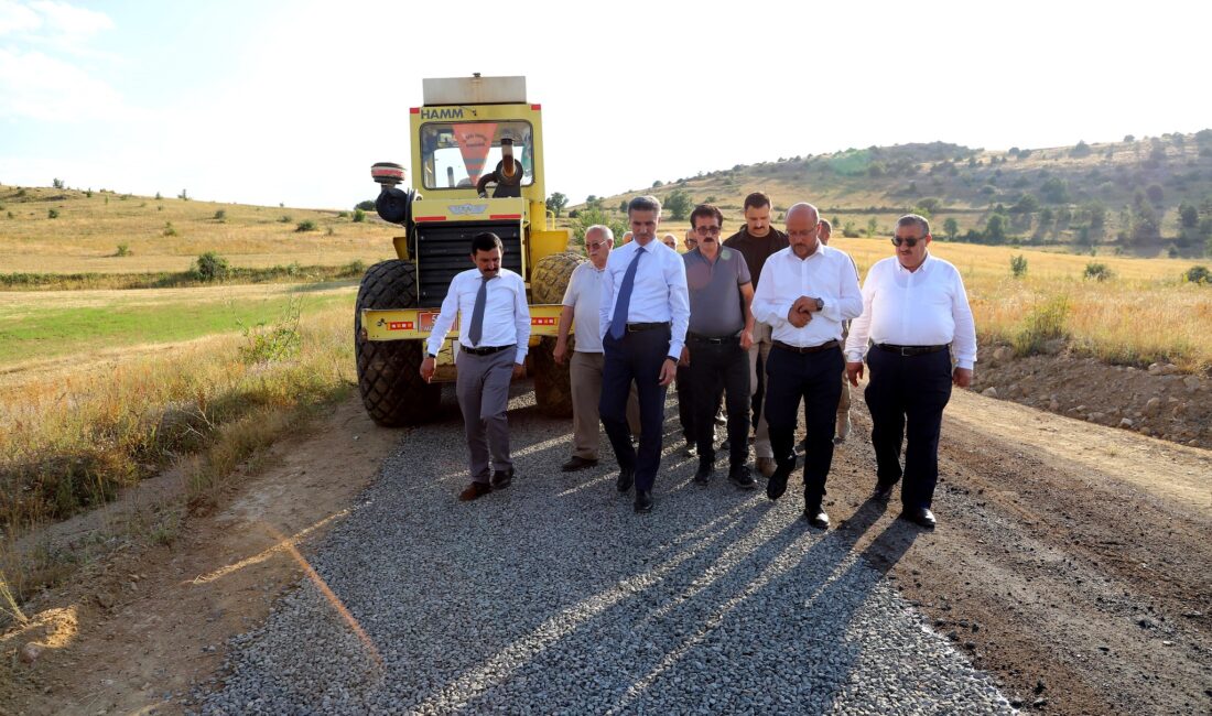 Gümüşhane Valisi Aydın Baruş, Kelkit ilçesinde bir dizi ziyaret ve
