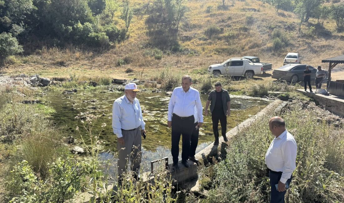 Milliyetçi Hareket Partisi (MHP) Gümüşhane Milletvekili Musa Küçük, Kelkit'teki temaslarını