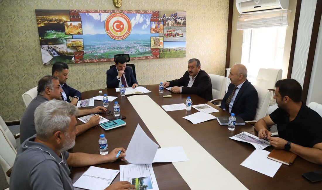 Kelkit Kaymakamı Mahmut Sami Yılmaz başkanlığında, ilçede yapımı planlanan Organize