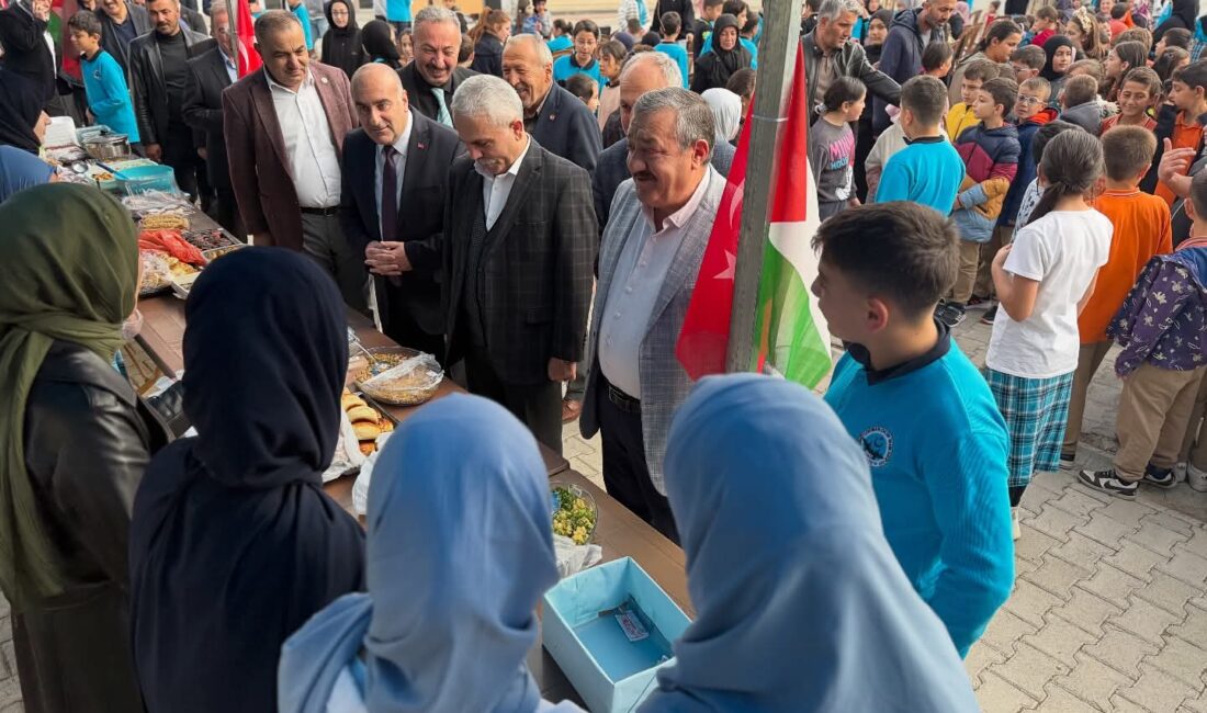 “ÇEDES Gazze İçin Seferber” Kermesi Yoğun İlgi Gördü Kelkit Şehit Lokman Oktay İmam Hatip Ortaokulu tarafından düzenlenen “ÇEDES