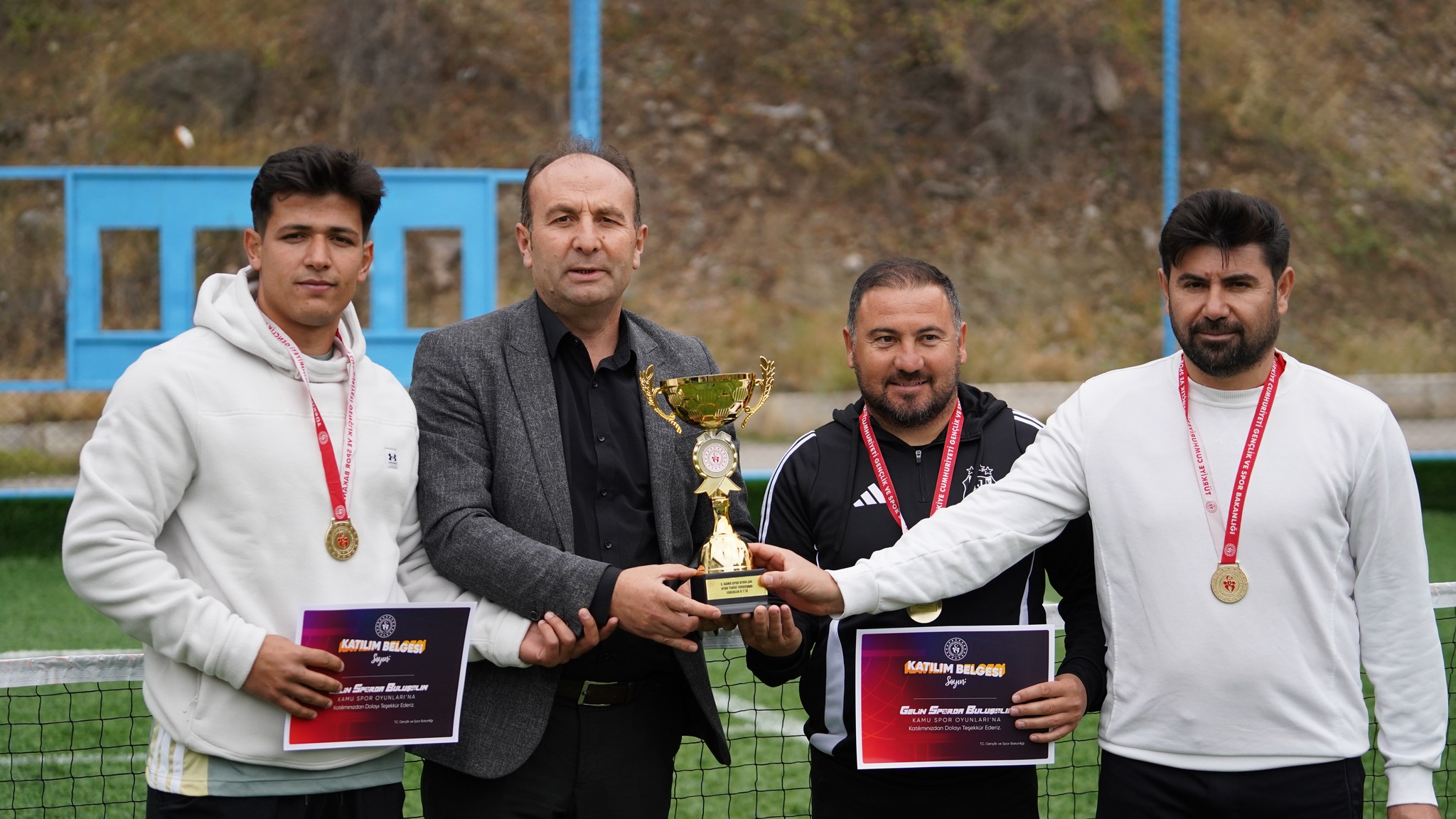 Gümüşhane Sentetik Stadyumu’nda düzenlenen Kamu Spor Oyunları – Ayak Tenisi