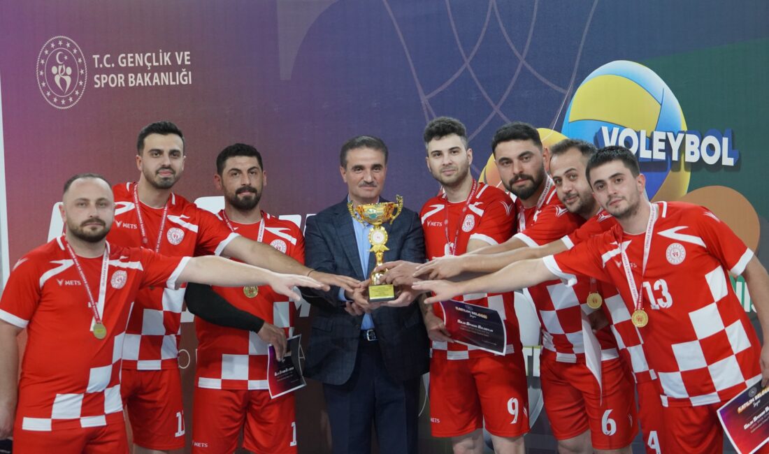 Gençlik ve Spor Bakanlığı tarafından düzenlenen Kamu Spor Oyunları, bu