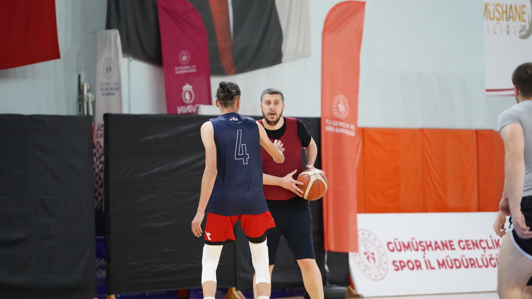 Gümüşhane, Kamu Kurumları Arası Spor Oyunları Karadeniz Bölge Yarışmalarına Ev Sahipliği Yapacak Gümüşhane, sporun birleştirici gücünü bir kez daha ortaya koyacağı önemli