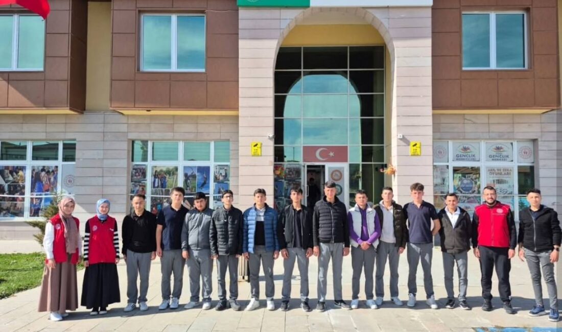 “Okullar Merkezimizde” projesi kapsamında, Kelkit Yaşar ve İrfani Doğan Mesleki