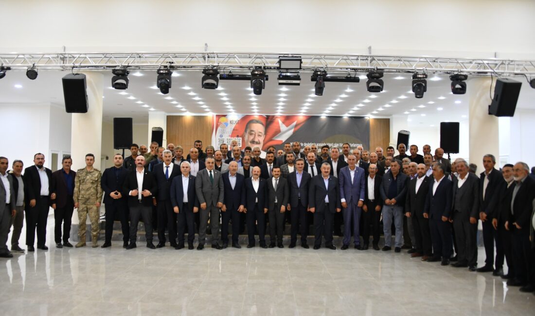 19 Ekim Muhtarlar Günü dolayısıyla Kelkit Belediyesi tarafından düzenlenen programda,