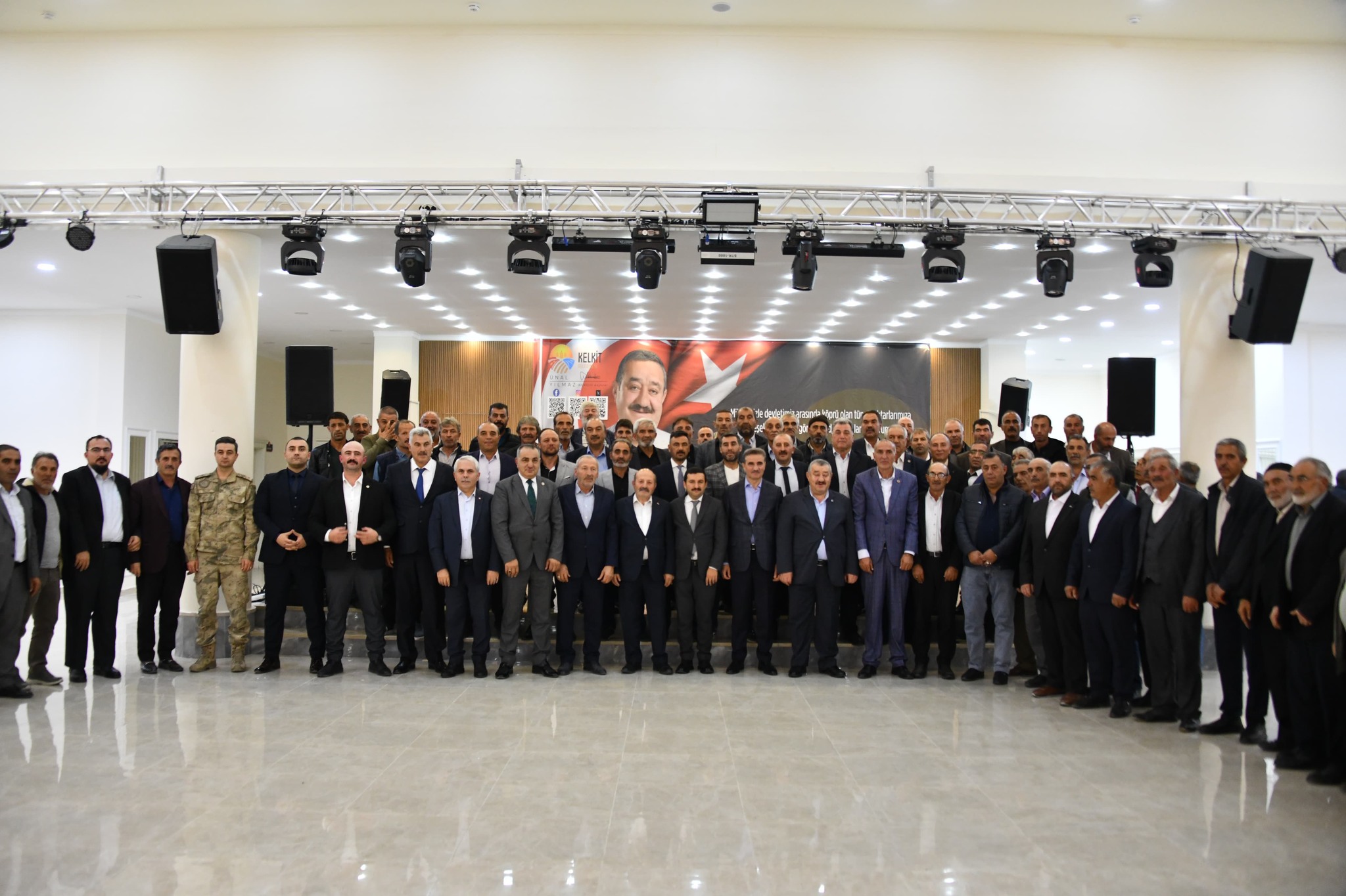 19 Ekim Muhtarlar Günü dolayısıyla Kelkit Belediyesi tarafından düzenlenen programda,