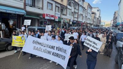 Kelkit'te, Dünya Yürüyüş Günü kapsamında sağlıklı yaş'm bilincini artırmak amacıyla
