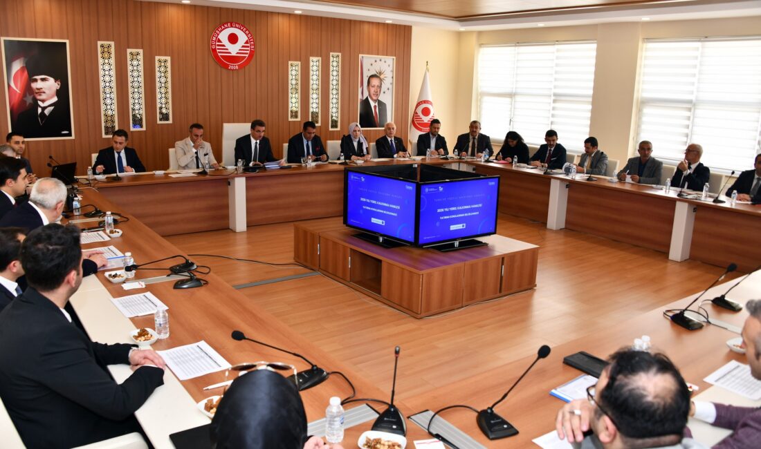 Gümüşhane’nin 2026 Yatırım Gündemi Belirlendi Gümüşhane’nin 2026 yılı kalkınma önceliklerini belirlemek amacıyla düzenlenen 3. Sanayi