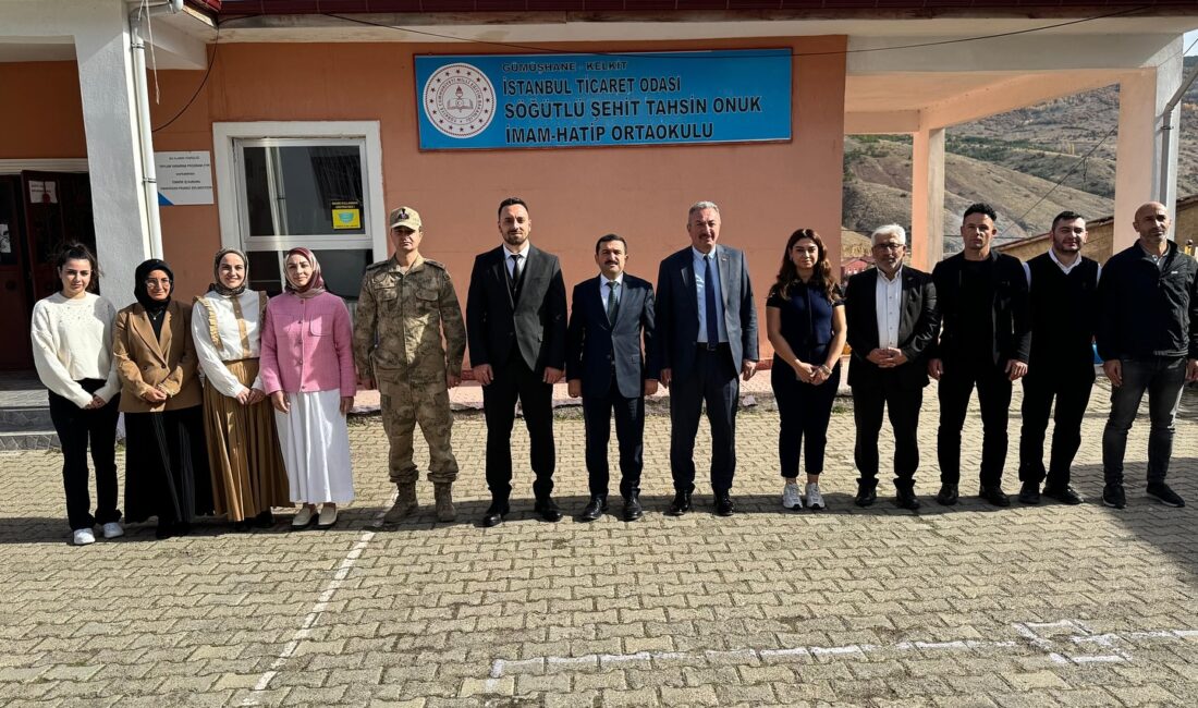 Kelkit Kaymakamı Mahmut Sami Yılmaz, İlçe Milli Eğitim Müdürü Metin