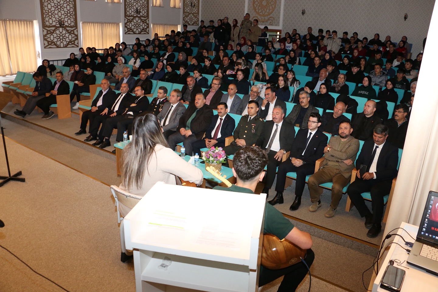 Cumhuriyetimizin kurucusu Gazi Mustafa Kemal Atatürk, ebediyete irtihalinin yıl dönümünde