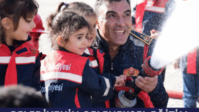 Kelkit’te Minikler İtfaiyeci Oldu Kelkit Belediyesi tarafından her hafta düzenli olarak gerçekleştirilen Çocuk İtfaiyesi