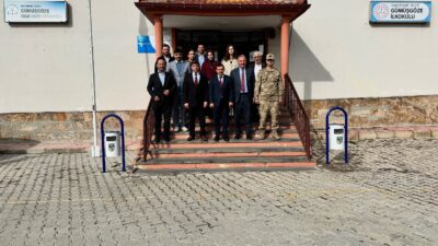 Kelkit Kaymakamı Mahmut Sami Yılmaz, İlçe Milli Eğitim Müdürü Metin