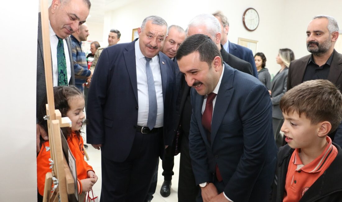 Kelkit’te Organ Bağışı Haftası Renkli Sergiyle Kutlandı Kelkit İlçe Sağlık Müdürlüğü tarafından 3–9 Kasım Organ Bağışı Haftası