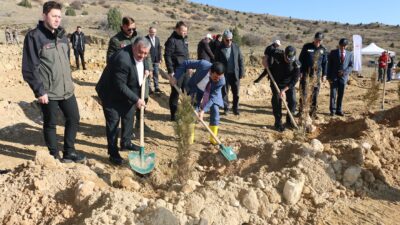  Gümüşhane İl Emniyet Müdürlüğü'nün başlattığı "Şehitlerimiz İçin Her Bir Fidan,