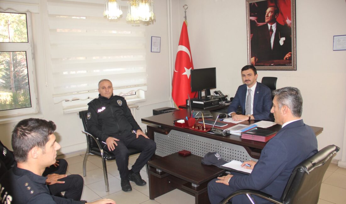 Köse Kaymakamı İbrahim Pelit’ten Kurumlara Denetim Ziyaretleri Köse Kaymakamı İbrahim Pelit, ilçe genelindeki kamu kurumlarında denetim ve