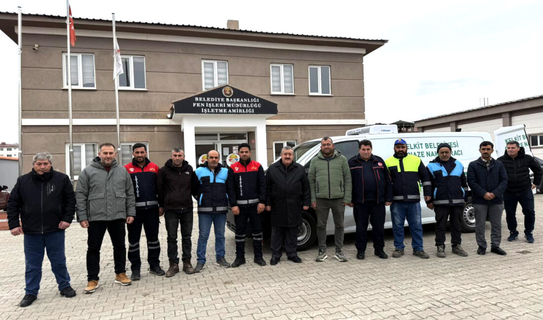 Kelkit Belediyesi tarafından öz kaynaklarla temin edilen yeni cenaze aracı