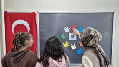 Kelkit Gençlik Merkezi’nde, 2 Nisan Dünya Otizm Farkındalık Günü kapsamında